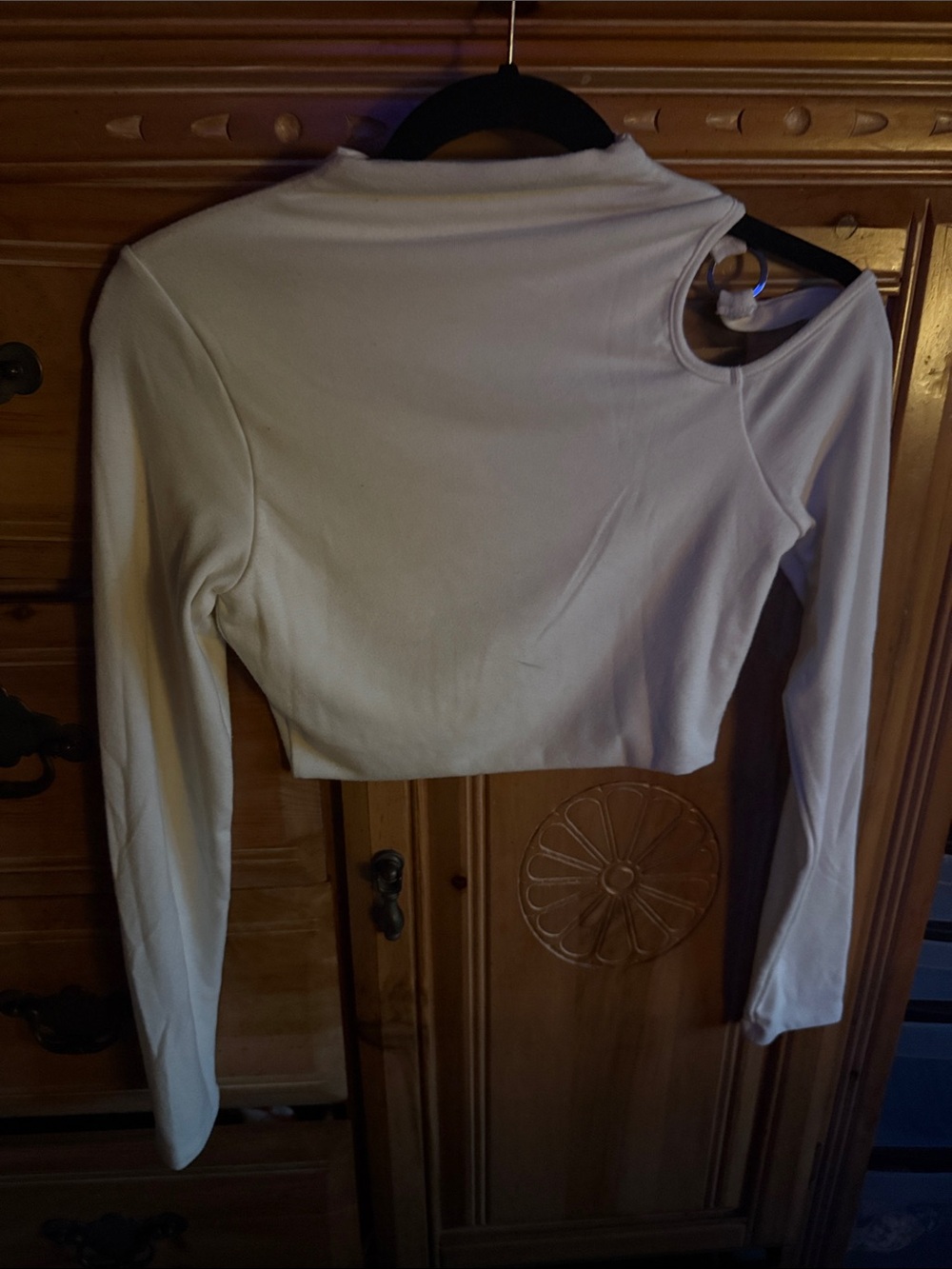 Better Be White Asymmetrical Cutout Ring-Accent Long Sleeve Crop Top - Picture 2 of 2